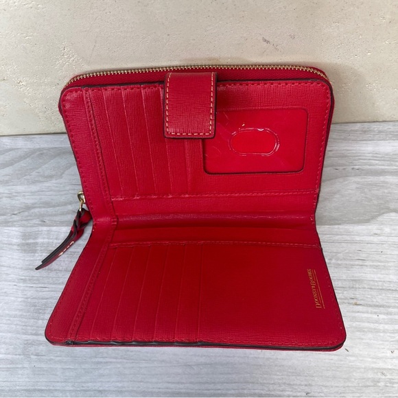 Dooney & Bourke Red Coated Canvas Compact Wallet Zip Pouch Credit Card Holder - Picture 6 of 16